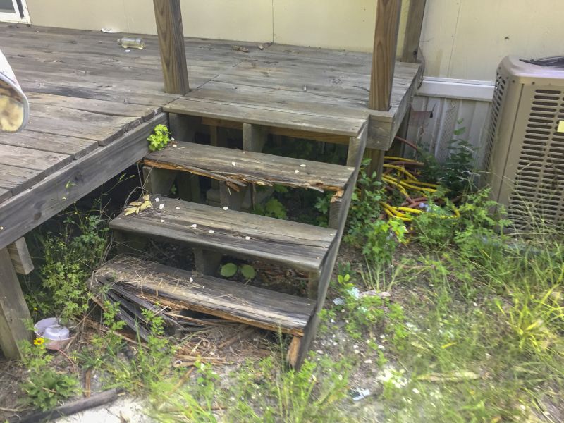 Maple Stairs Installation in Kansas City, KS